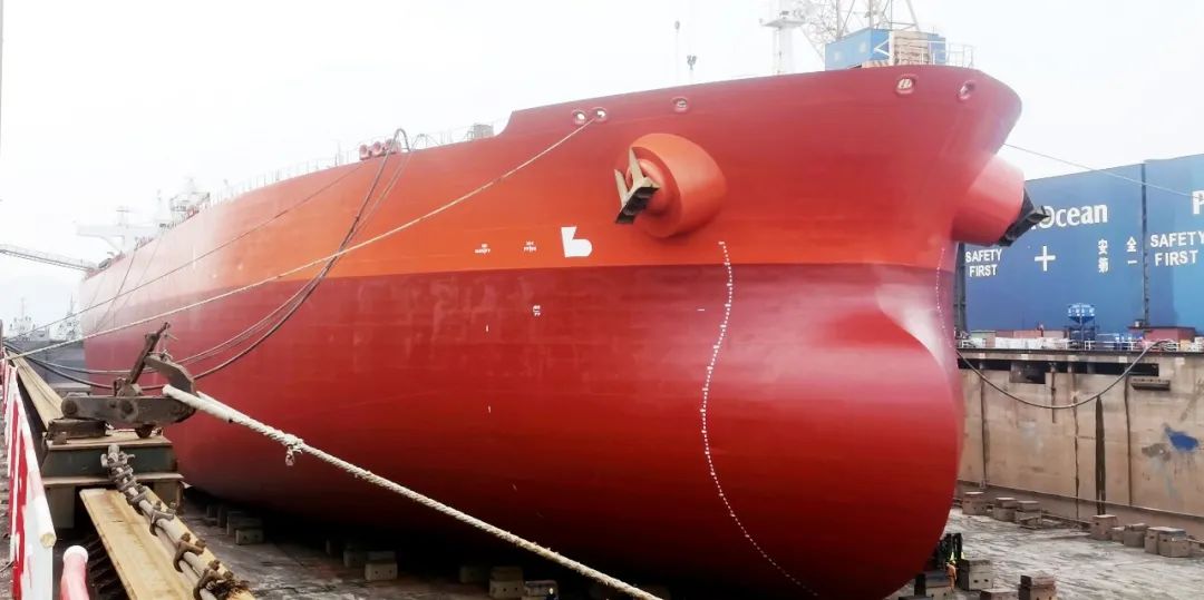 应用｜鱼童漆助力15万吨油船盛装启航