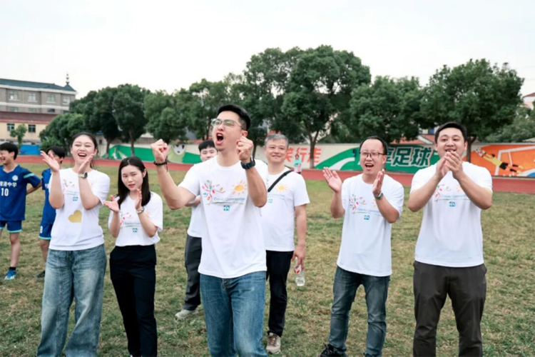 PPG多彩社区项目走进护漕港中学624