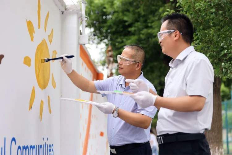 PPG多彩社区项目走进护漕港中学919